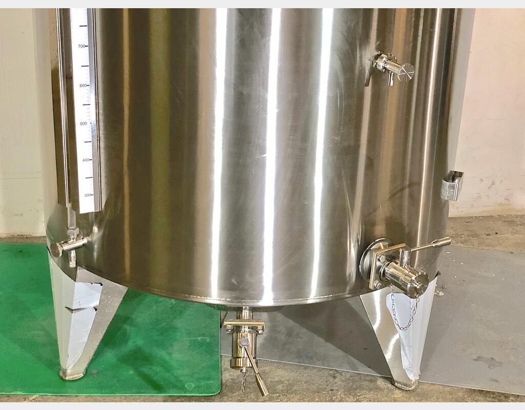 304 stainless steel tank - Model SPABP2150 - Curved bottom - Floating hat