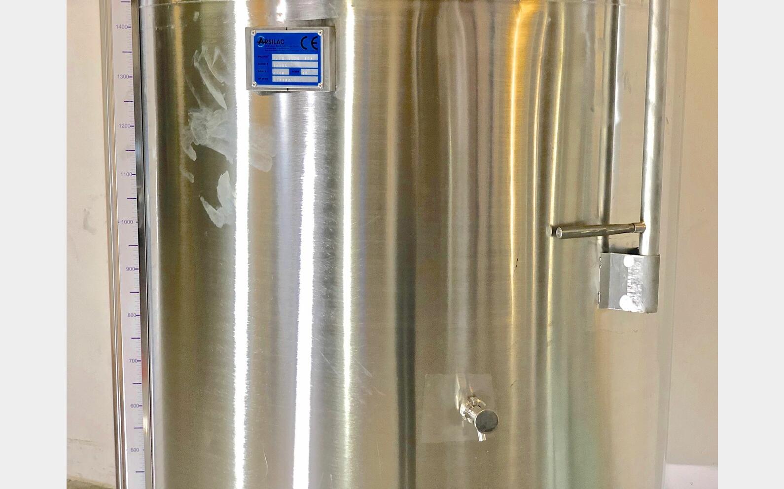 Cuve Inox chapeau flottant de 28 hls MATERIEL NEUF ARSILAC