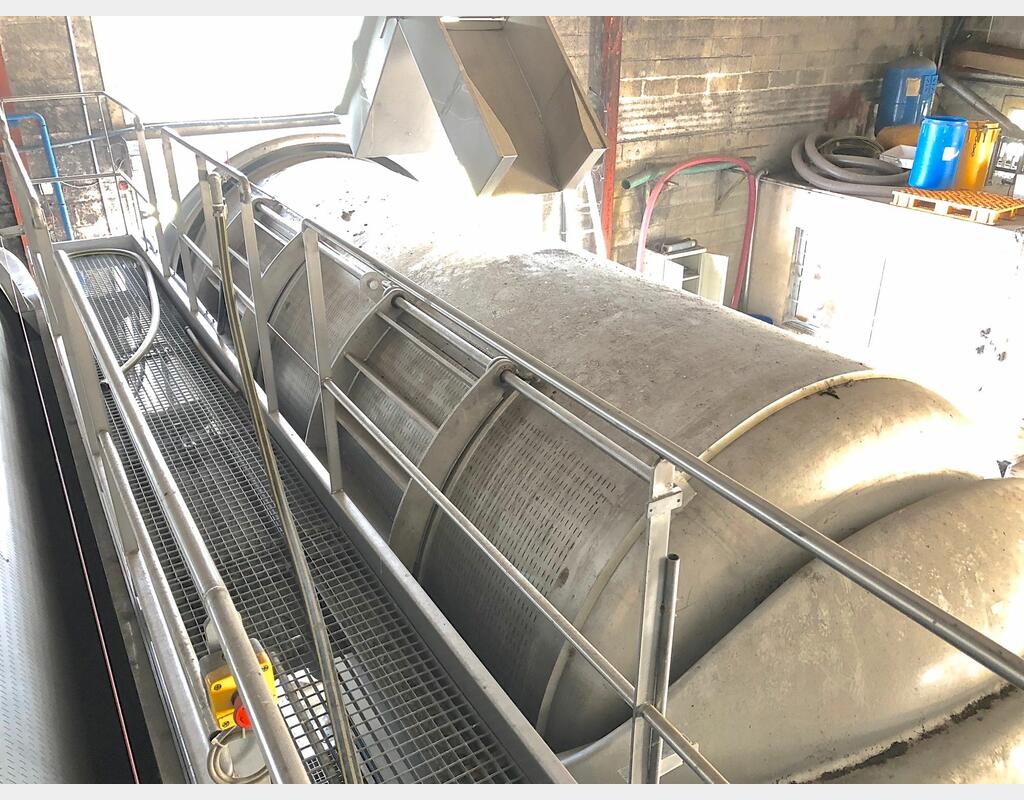 Pneumatic press - Warranty 1 campaign - Model ECO 8000 Pneumatic press - Warranty 1 campaign - Model ECO 8000