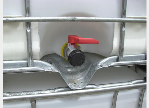 Conteneur plastique d'occasion - Parallélépipédique sur chassis