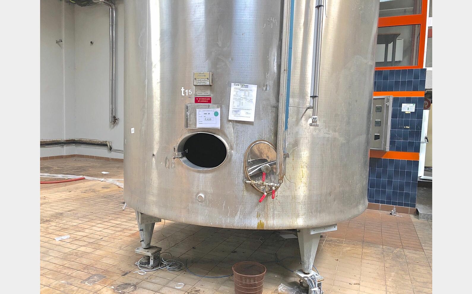 Cuve inox agit&eacute;e isol&eacute;e N&deg;T5 Marque : PIERRE GUERIN