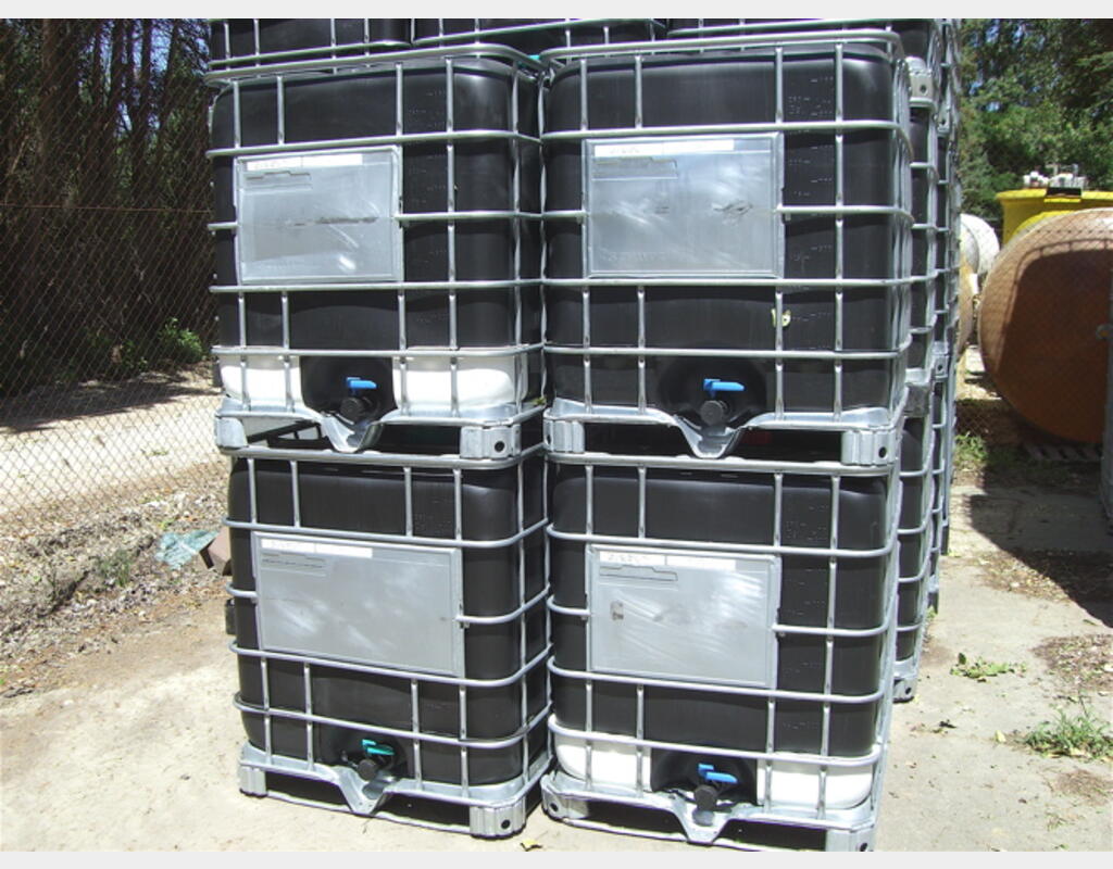 Conteneur plastique 1000 L Couleur de poche : Noir Volume : 1.000 litres