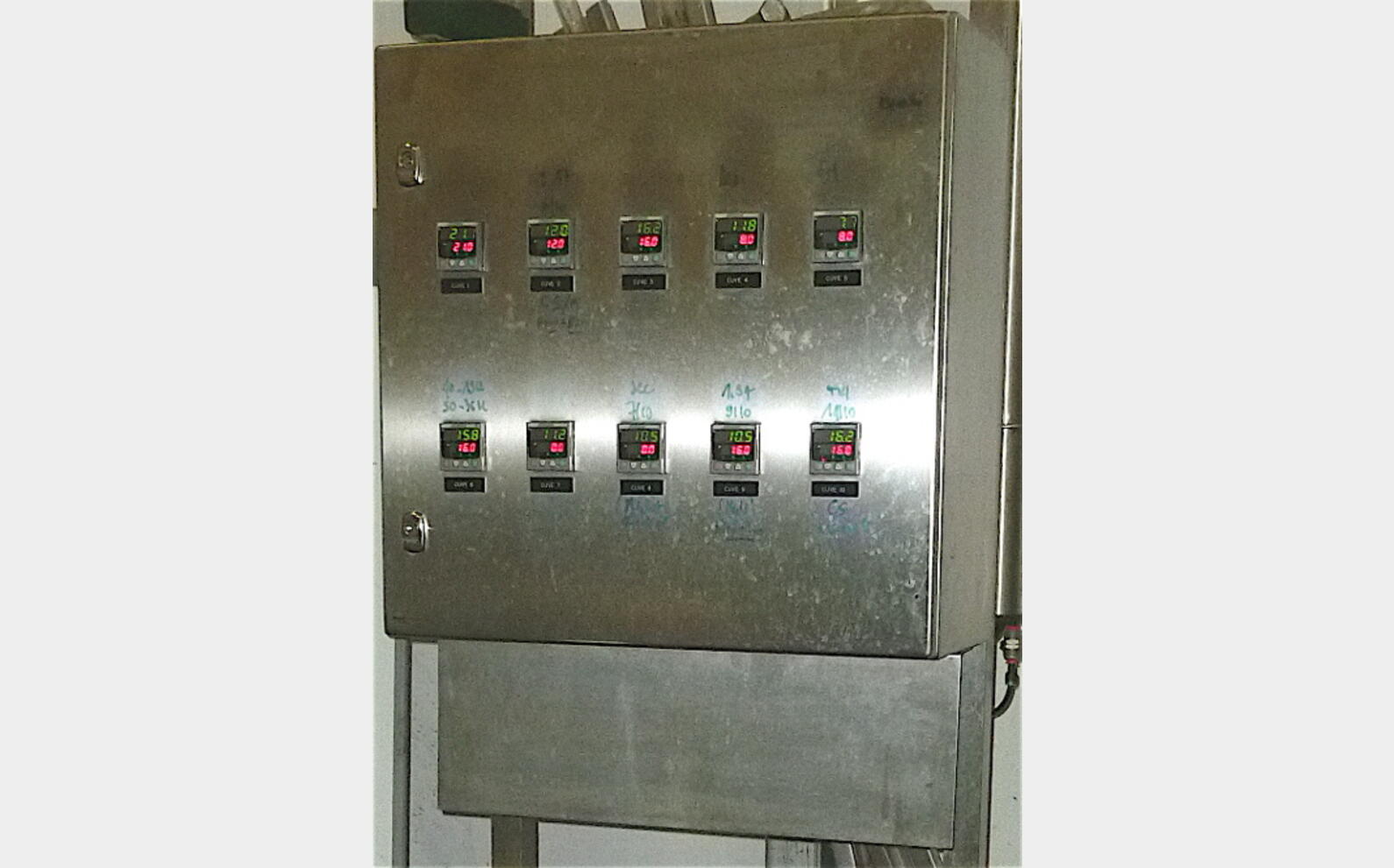 INSTALLATION DE MAITRISE DE TEMPERATURES