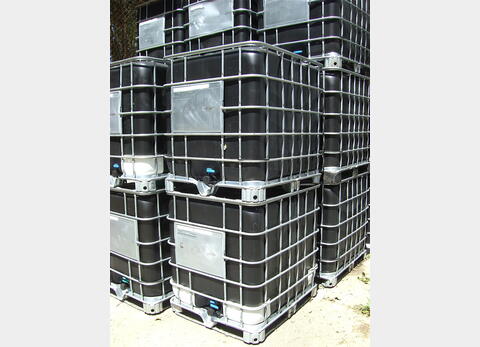 Conteneur plastique 1000 L Couleur de poche : Noir Volume : 1.000 litres