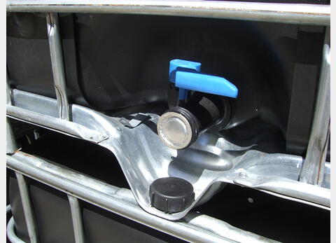 Conteneur plastique d'occasion - Parallélépipédique sur chassis