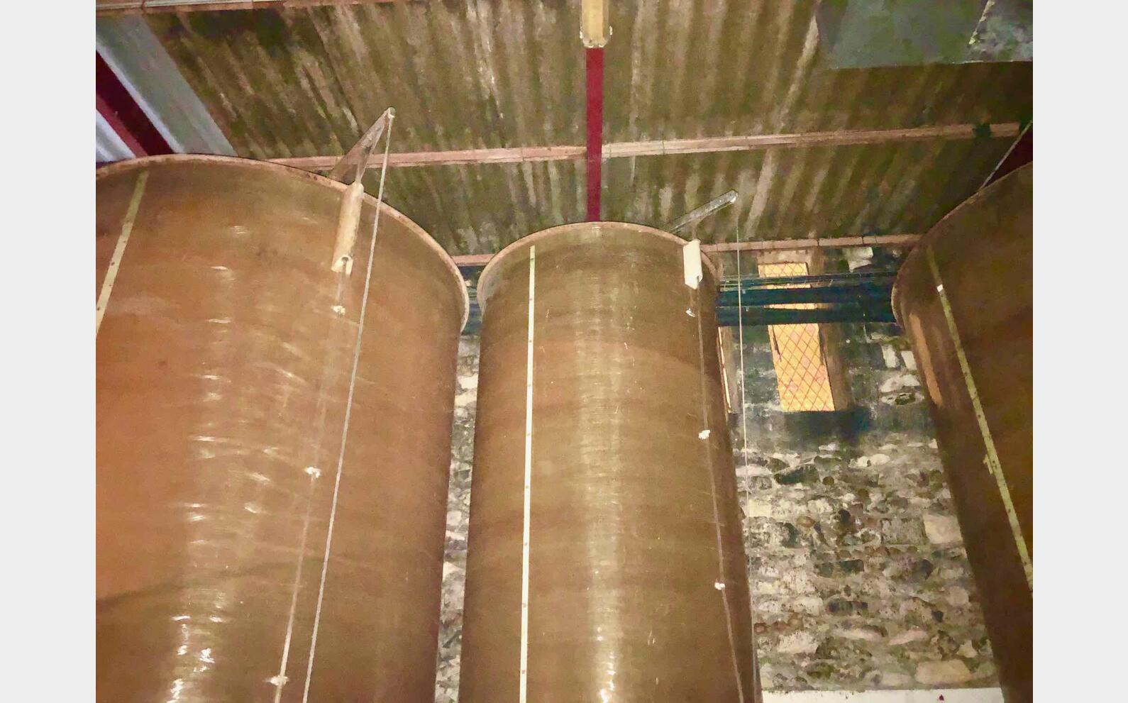 Fiber tank - Floating hat 70 HL (7000 liters)