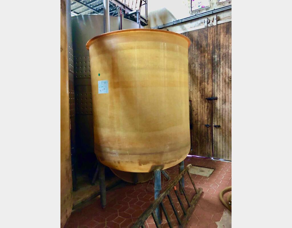 Cuve fibre - Chapeau flottant 30 HL (3 000 litres)