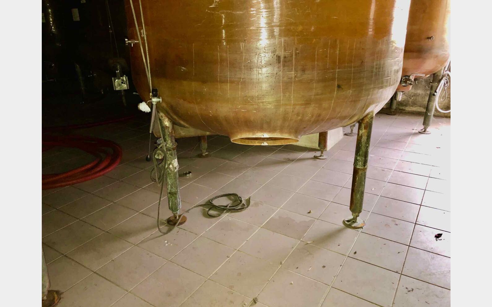 Cuve fibre - Chapeau flottant 100 HL (10 000 litres)