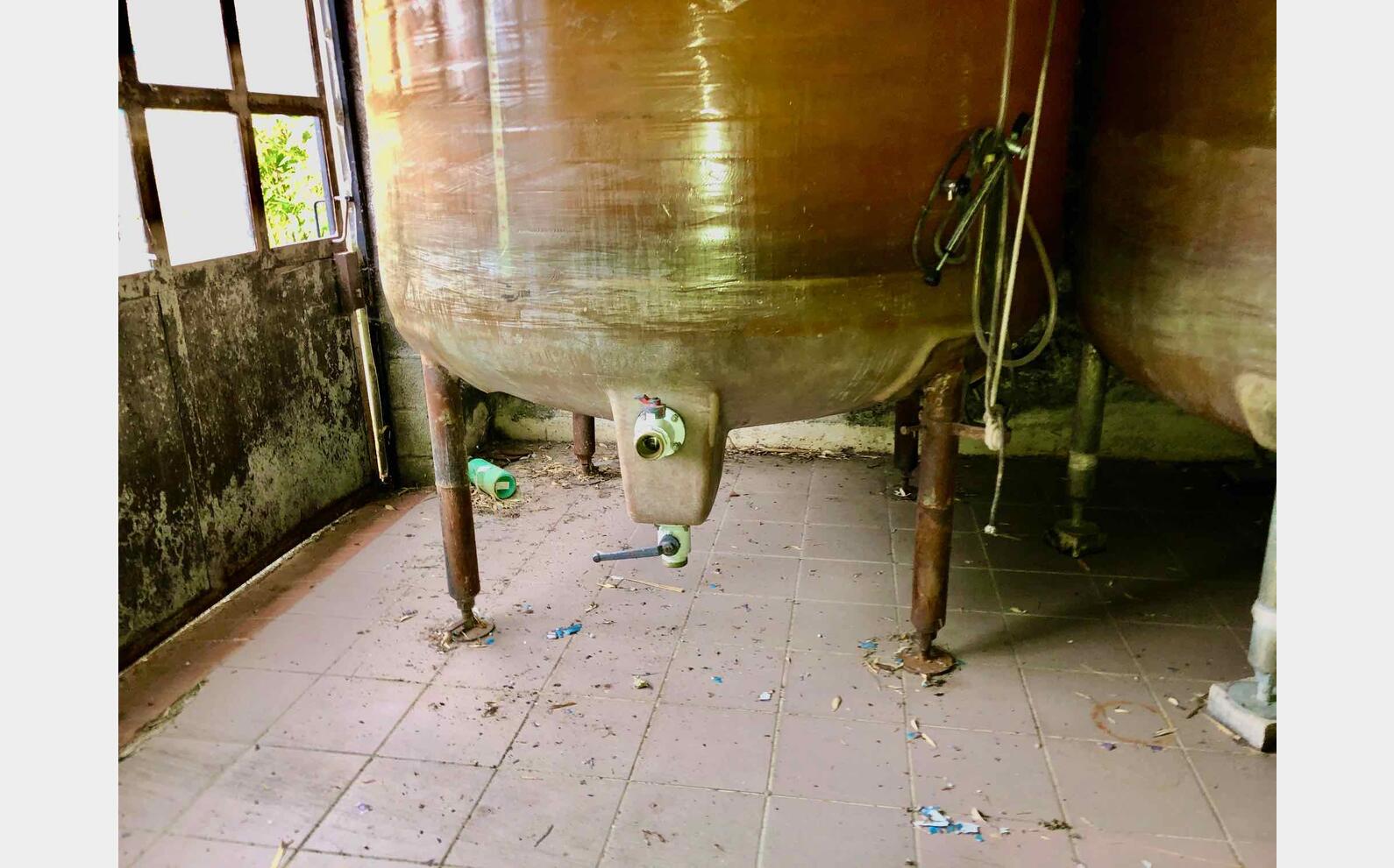 Cuve fibre - Chapeau flottant 100 HL (10 000 litres)