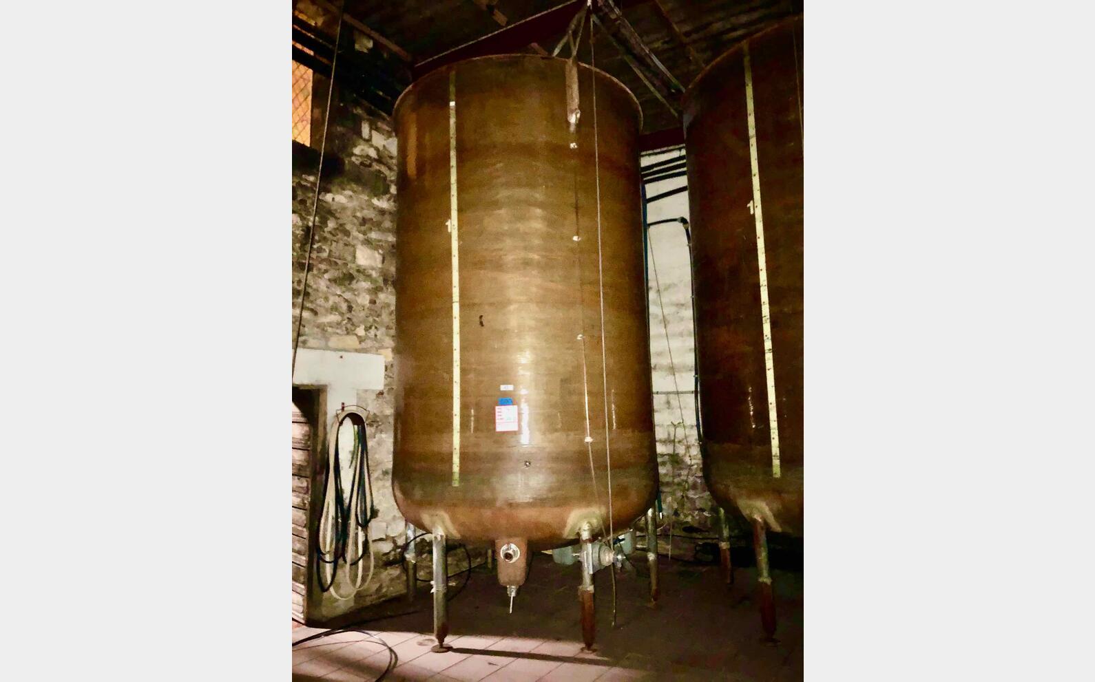 Fiber tank - Floating hat 150 HL (15 000 litres)