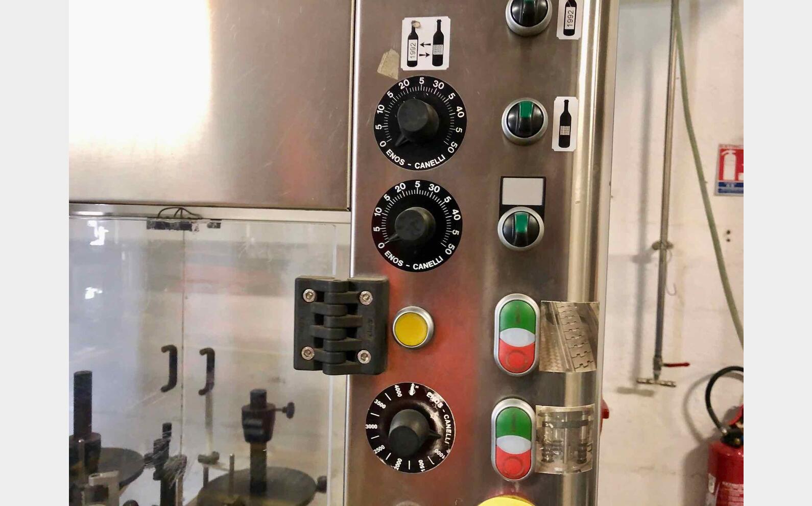 2 station pressure sensitive labeller ENOS GAMMA