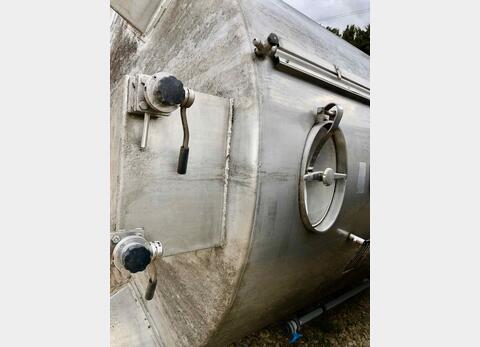 Cuve inox sur pieds 150 HL ( 15 000 litres)