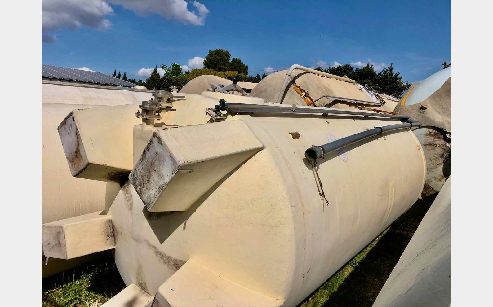 Cylindrical fiber tank 150 HL (15000 liters)