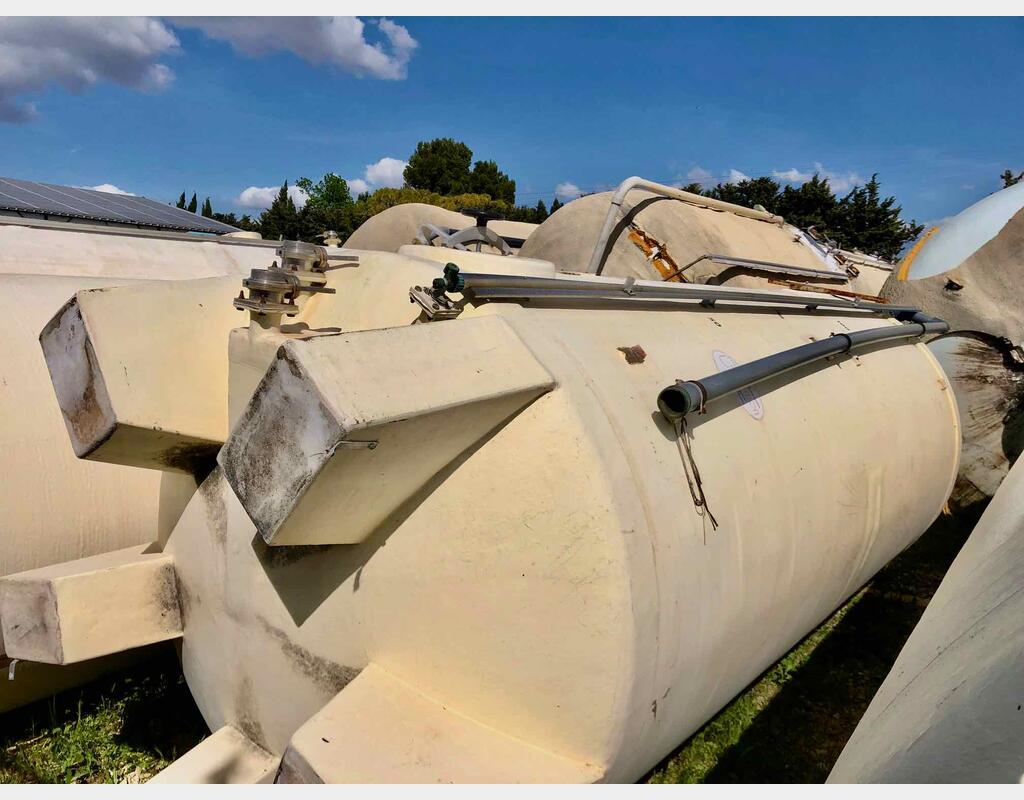 Cuve fibre cylindrique 150 HL (15000 litres)