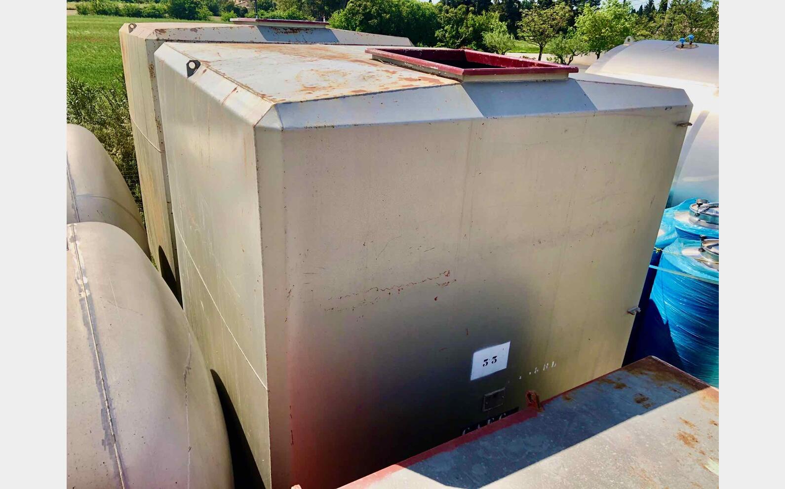 Cuve acier rev&ecirc;tu 160 HL (16 000 litres)