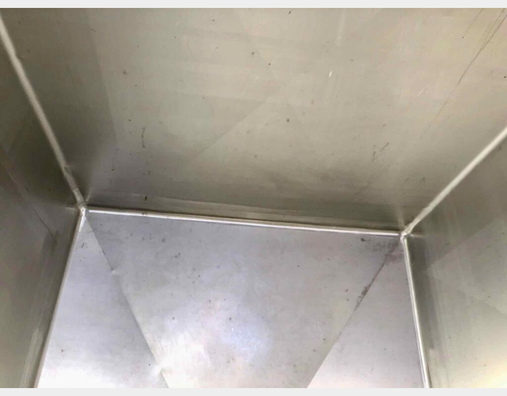 Stainless steel container 10 HL (1 000 Liters)