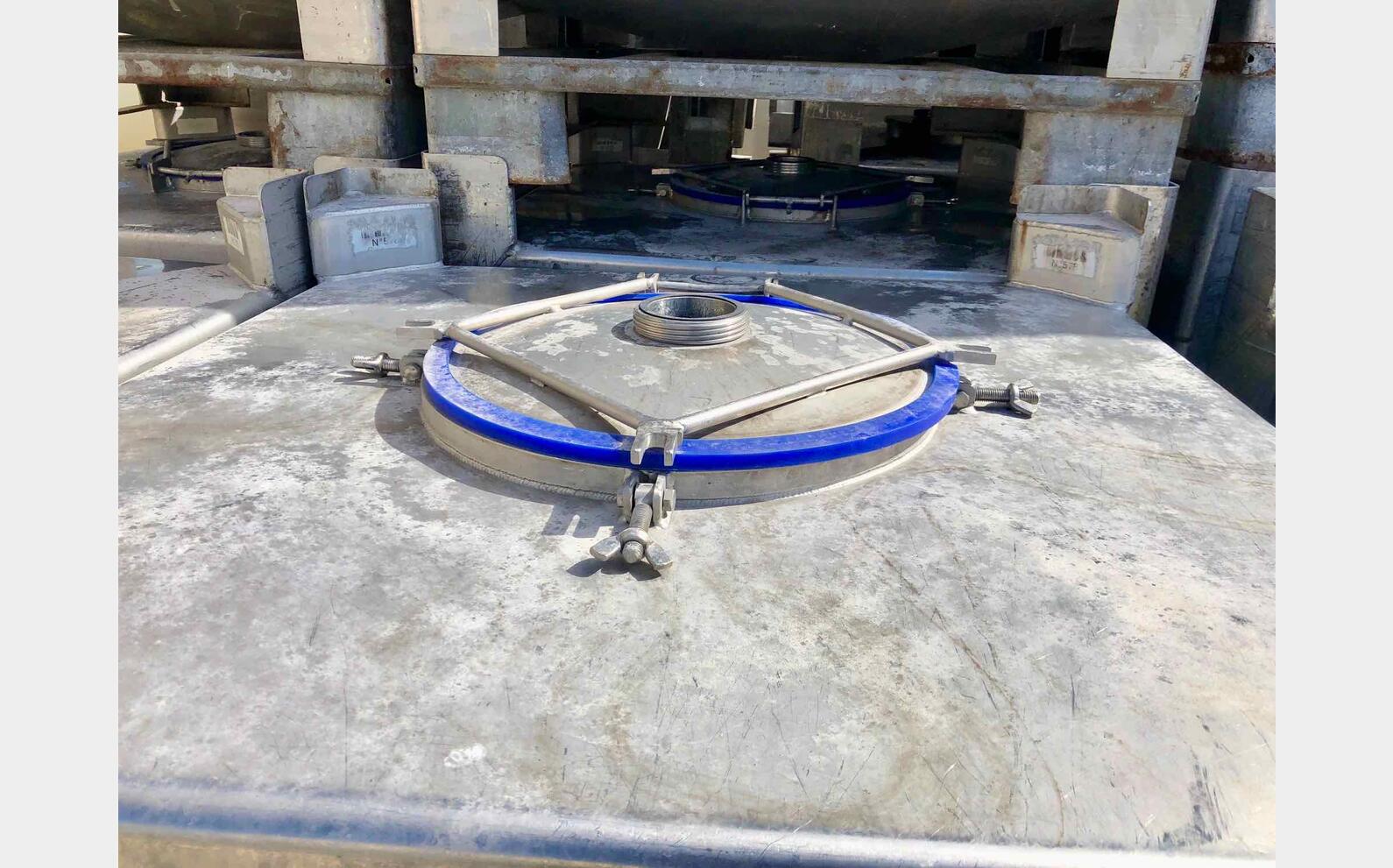 Stainless steel container 10 HL (1 000 Liters)