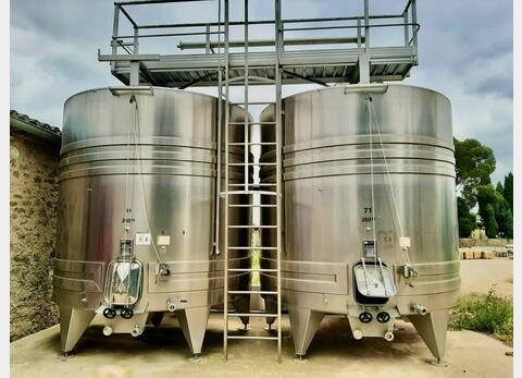 Cuve inox sur pieds 258 HL (25 800 litres) DABRIGEON