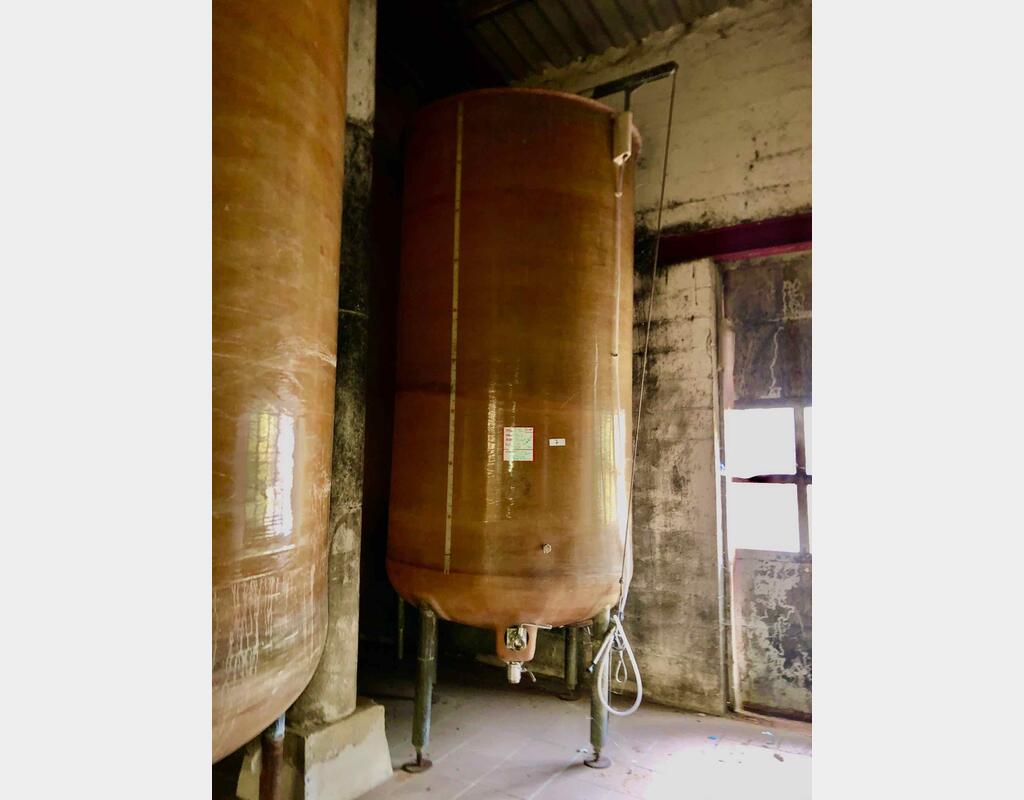 Fiberglass tank - Floating cap 50 HL (5 000 liters)