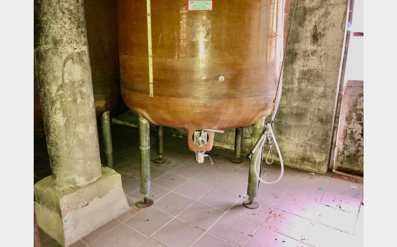 Fiberglass tank - Floating cap 50 HL (5 000 liters)