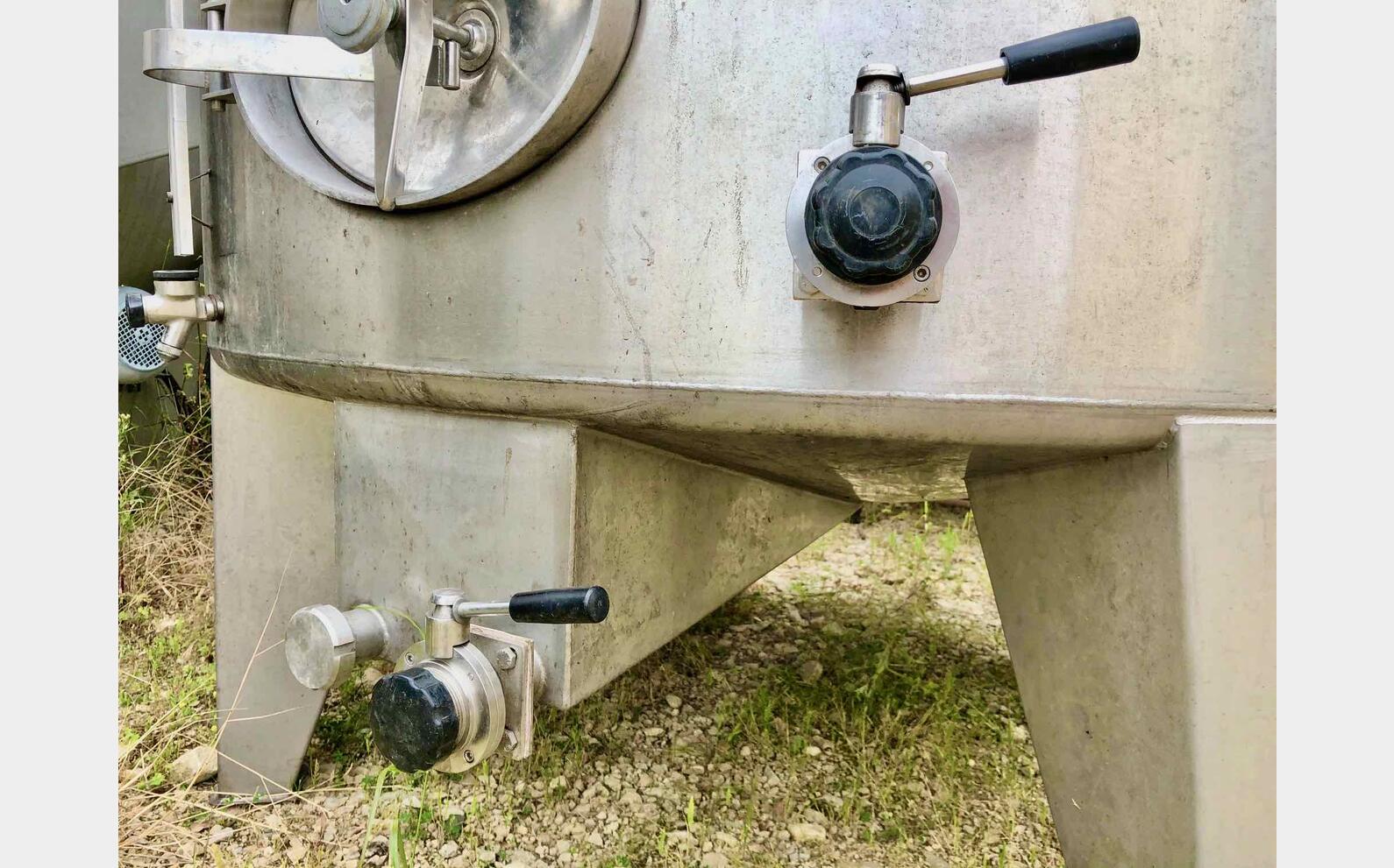 Stainless steel tank 150 HL (15 000 liters) GD INDUSTRIES
