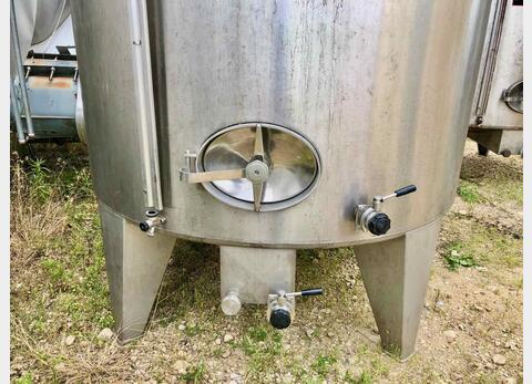 Stainless steel tank - On feet