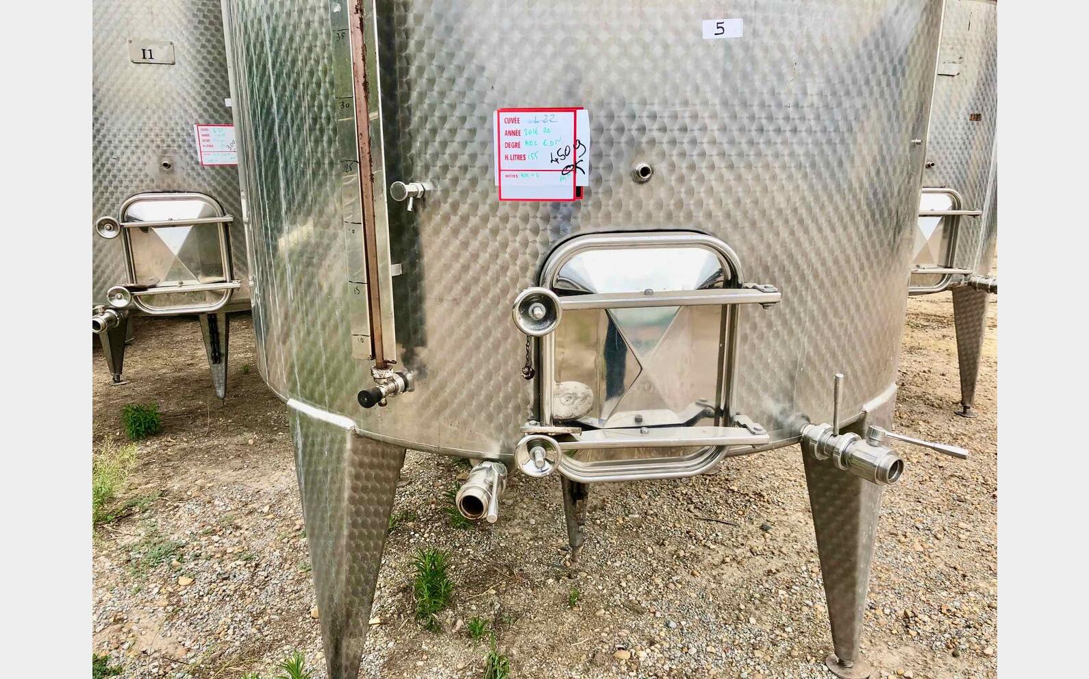 Stainless steel tank - On feet 150 HL (15 000 liters) DEFRANCESCHI