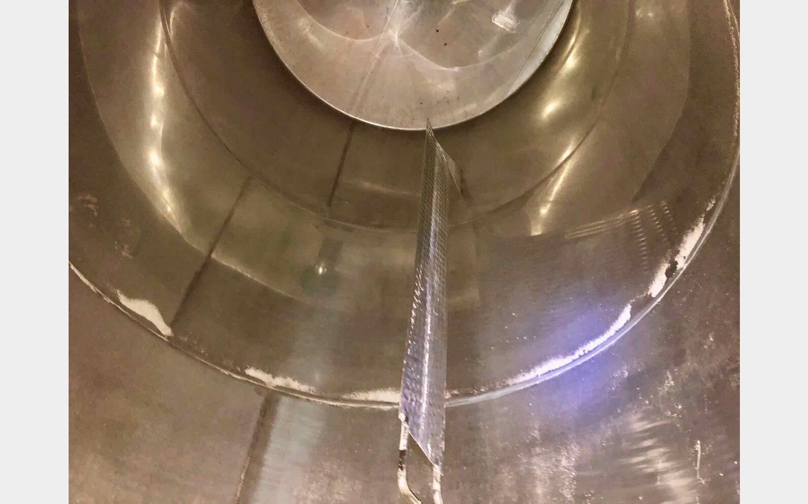 Stainless steel tank - On feet 150 HL (15 000 liters) DEFRANCESCHI