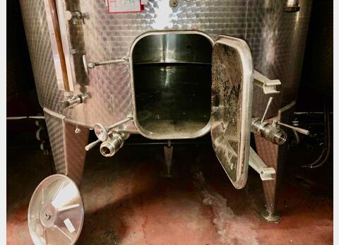 Stainless steel tank - On feet 150 HL (15 000 liters) DEFRANCESCHI