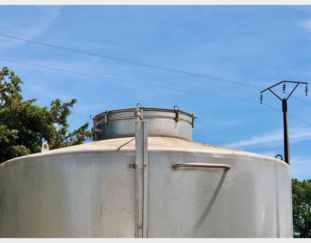 Stainless steel tank - Closed