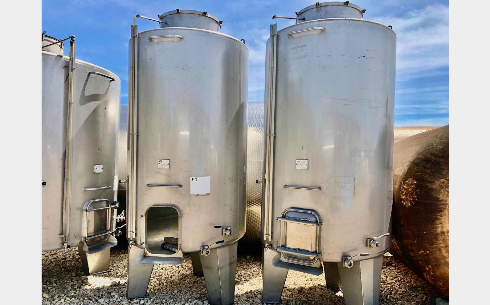 Stainless steel tank - Closed 51 HL (5 100 liters)
