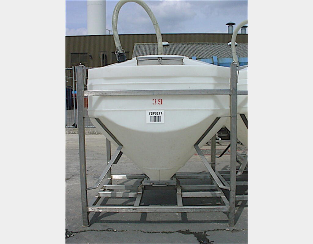 Conteneur PLASTIQUE de 500 litres - Stockage de vrac (poudre ou granul&eacute;)
