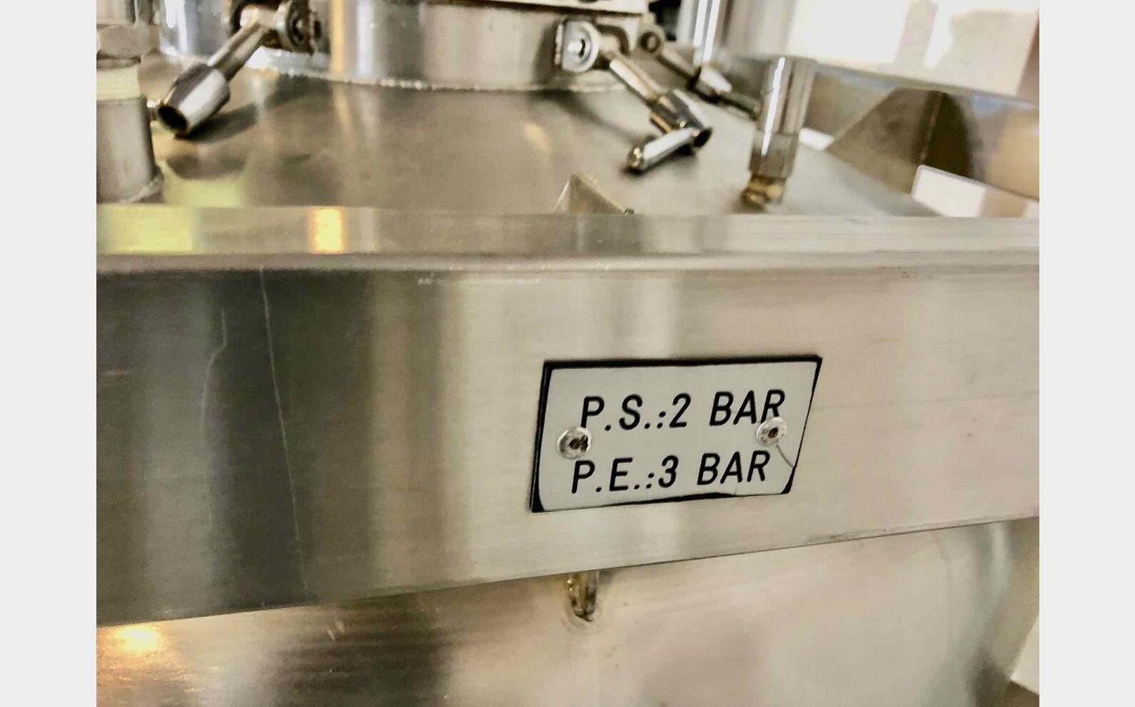 Container - stainless steel 304L  5,5 HL (550 liters) 3C