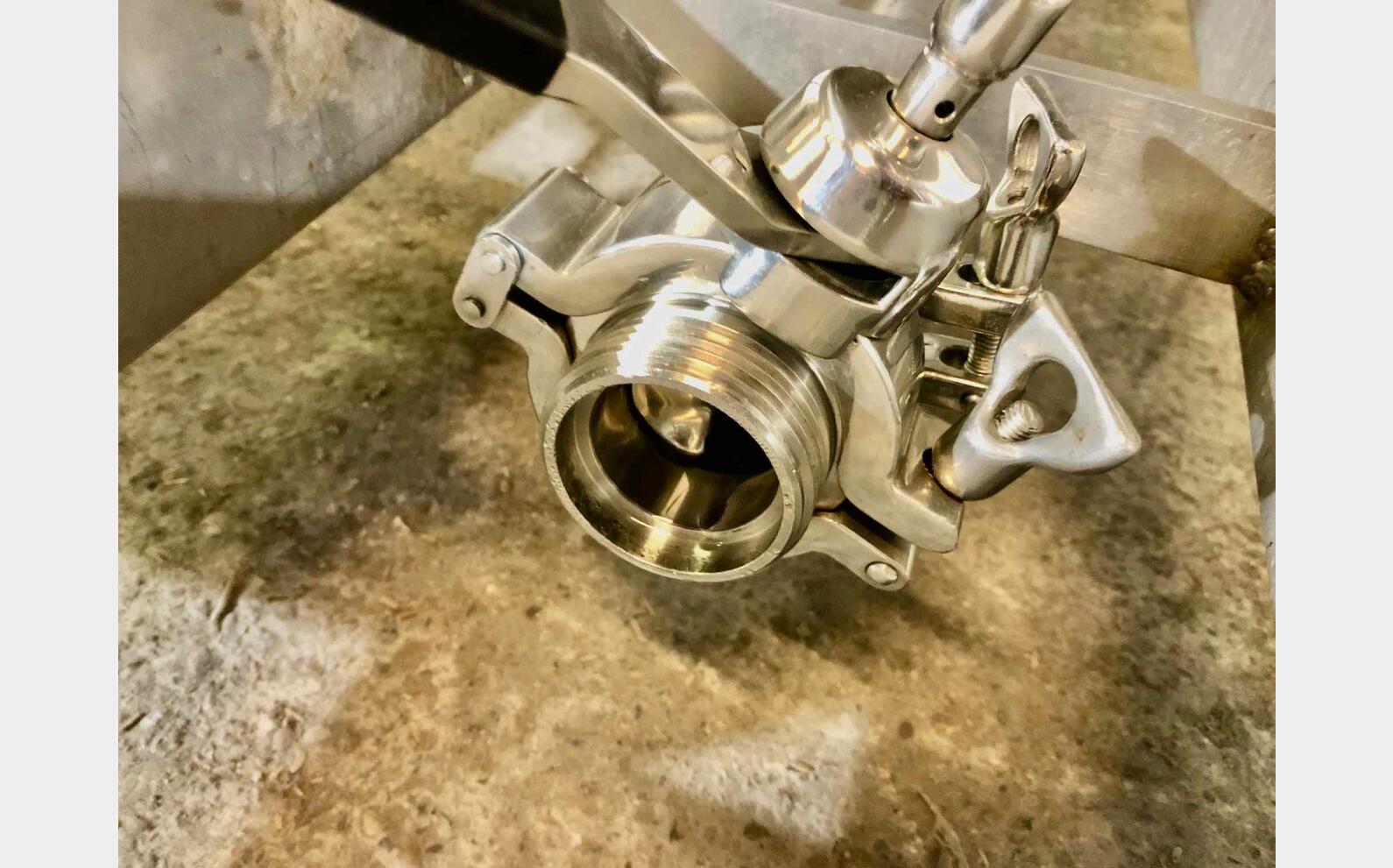 Container - stainless steel 304L  5,5 HL (550 liters) 3C