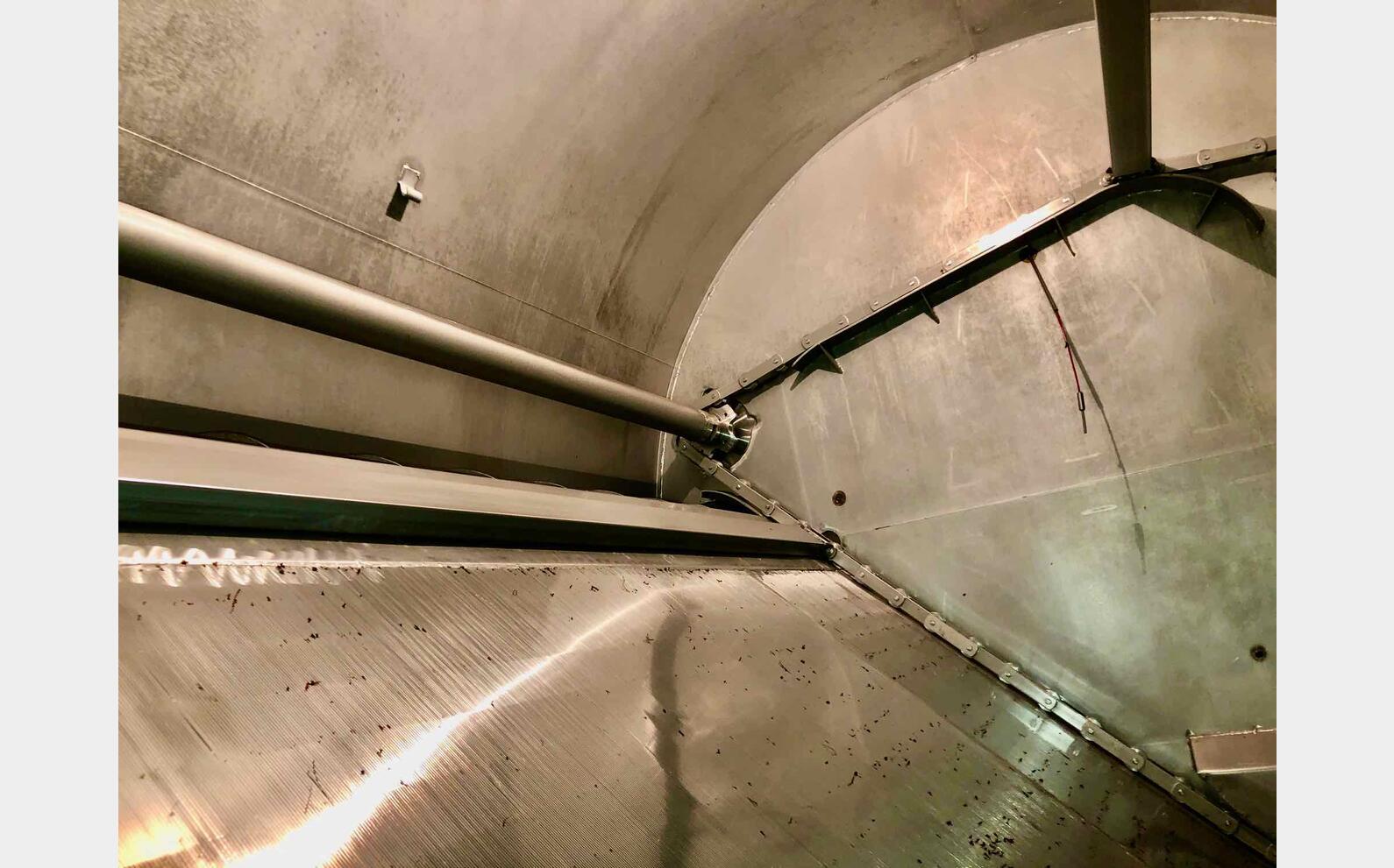 Cuve de vinification 300 HL (30 000 litres) PERA