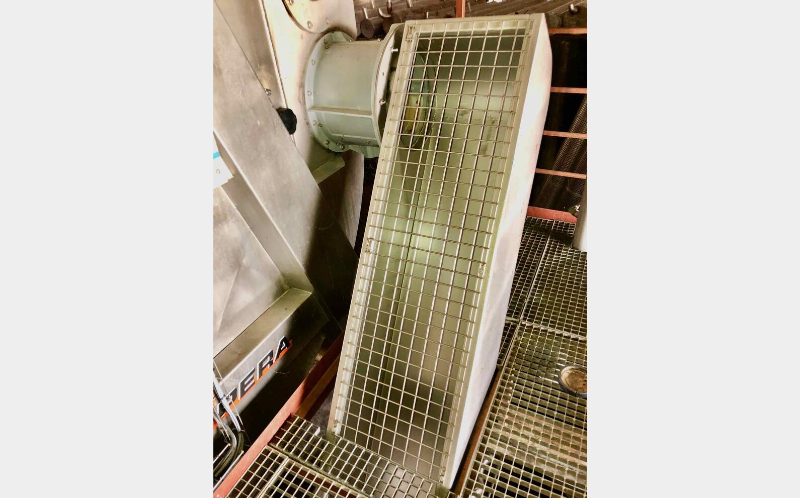Cuve de vinification 300 HL (30 000 litres) PERA