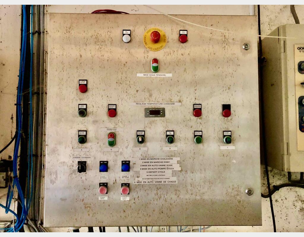 Dynamic coaxial heat exchanger - With its boiler