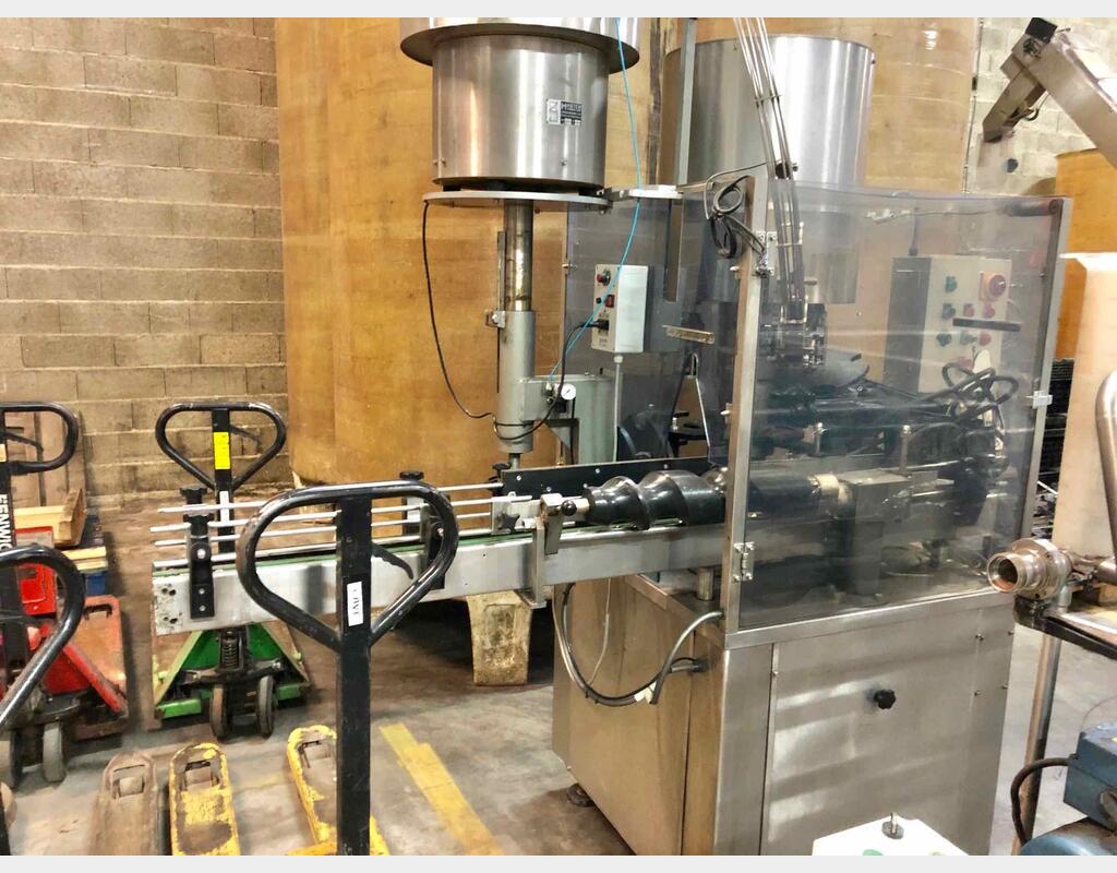 Capsuleur &agrave; vis