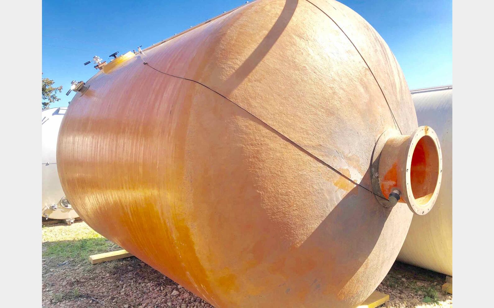Cuve fibre 255 HL (25 500 litres)