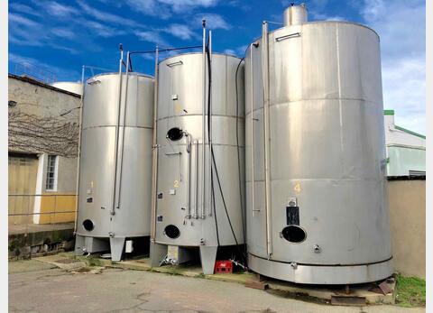 Stainless steel tank compartment 300 HL (30 000 liters) 2 x 150 HL