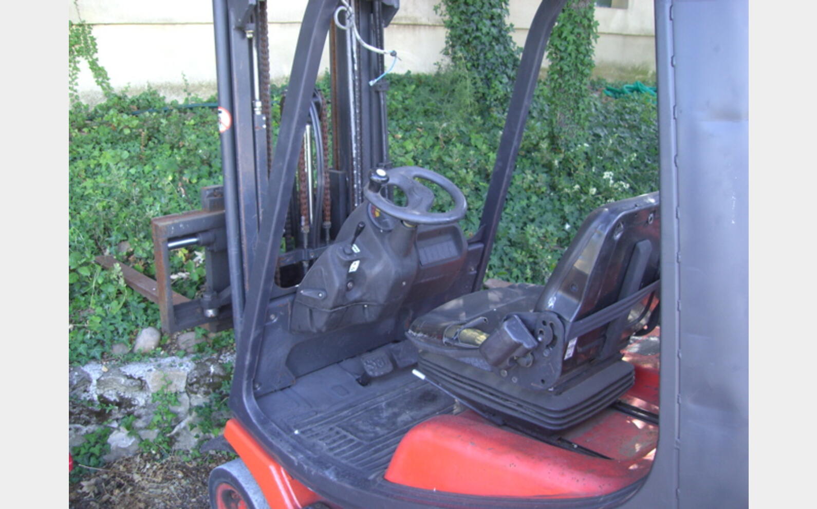 CHARIOT ELEVATEUR FENWICK H16T