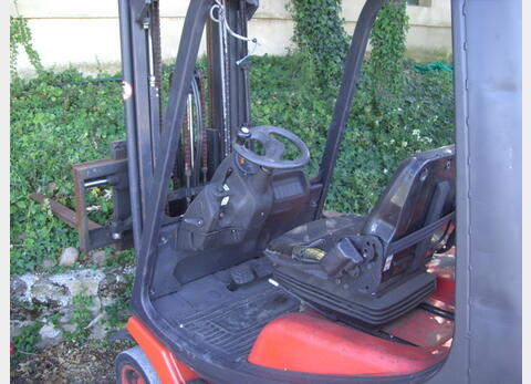 CHARIOT ELEVATEUR FENWICK H16T