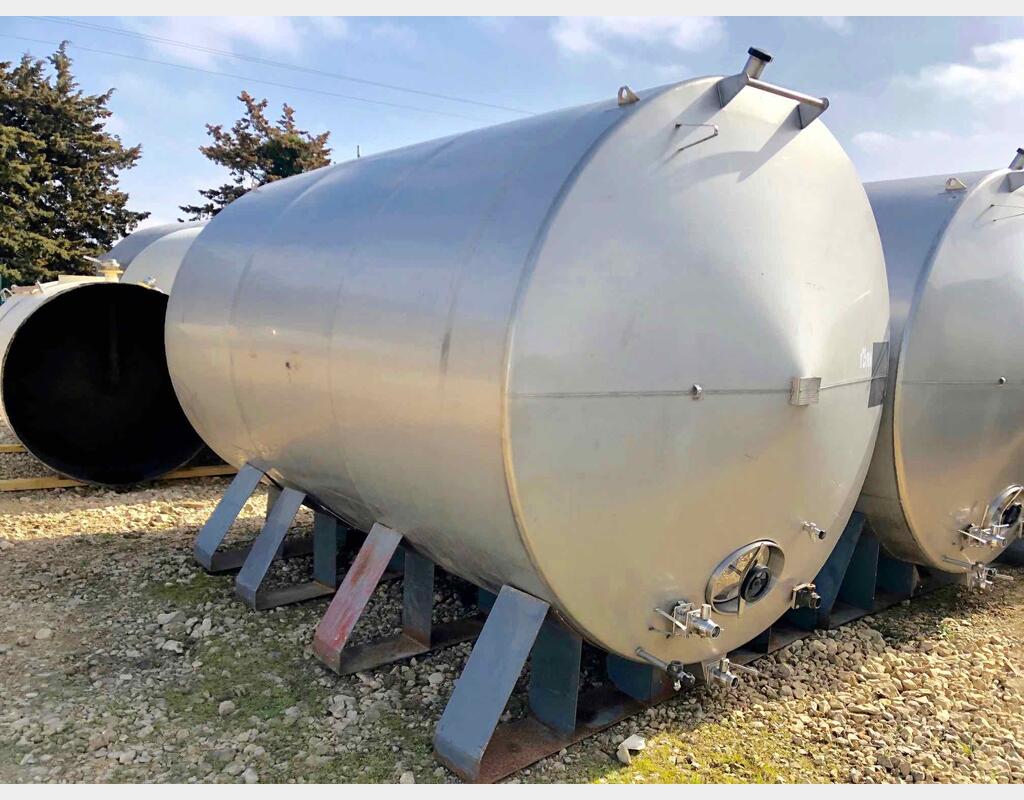 Stainless steel tank