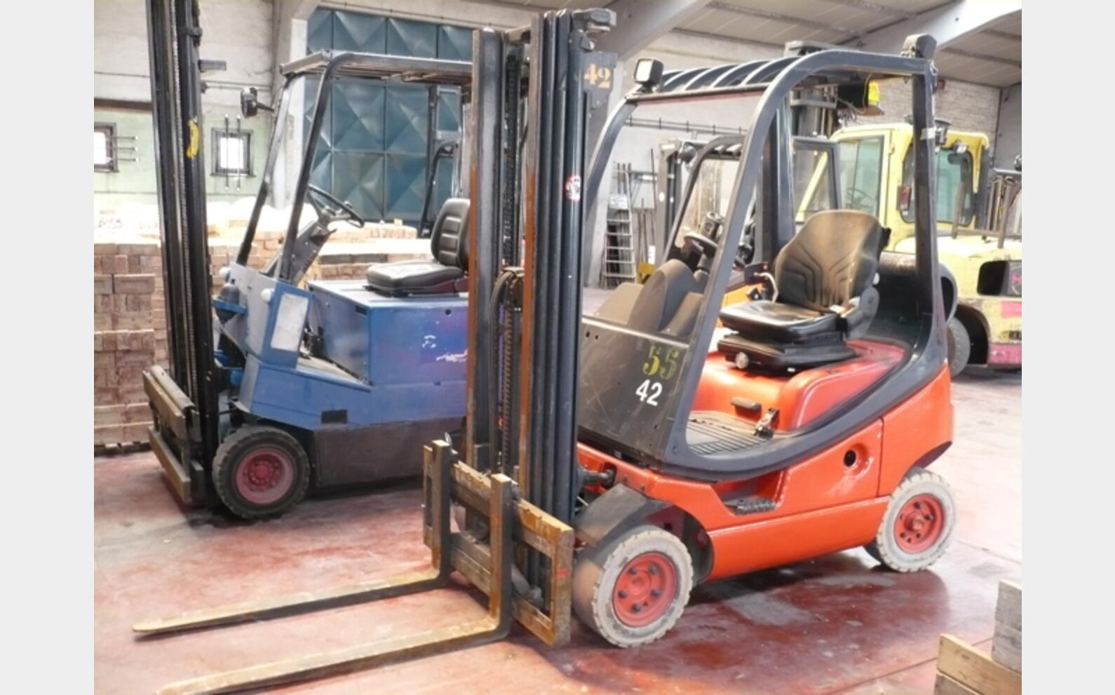 CHARIOT ELEVATEUR FENWICK H16T
