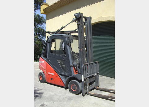 CHARIOT ELEVATEUR FENWICK H20T