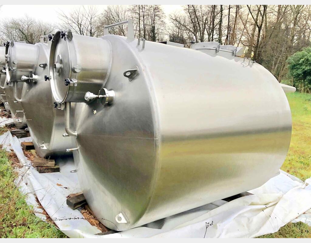 Stainless steel storage tanks - Thermoregulated