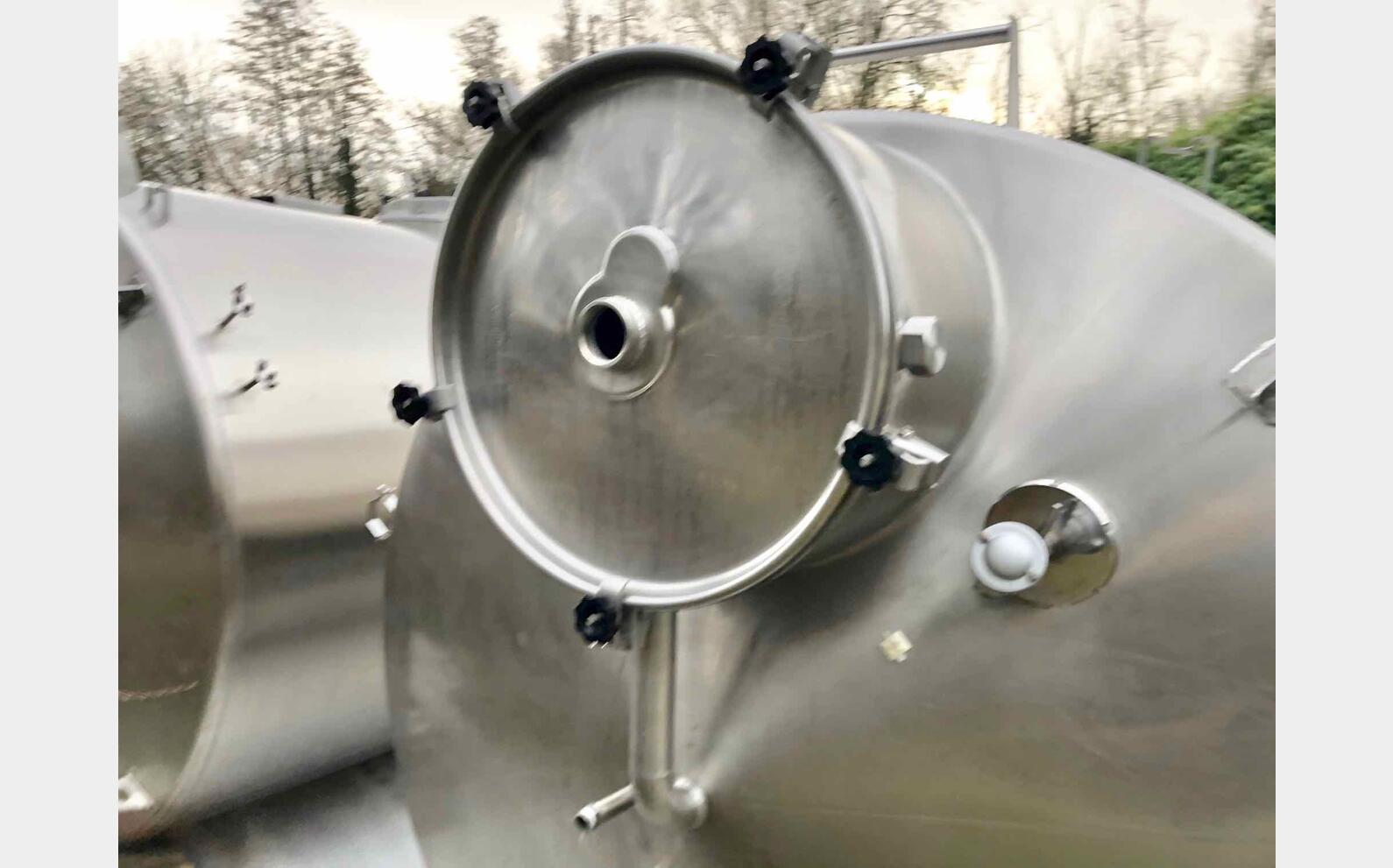 Stainless steel storage tanks 50 HL (5 000 liters) ETA