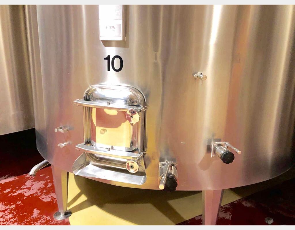 Stainless steel storage tank - With cooling plates - 02/22-5