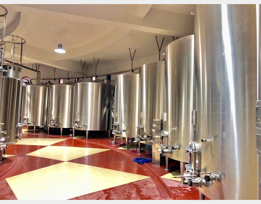 Stainless steel storage tank - With cooling plates - 02/22-5