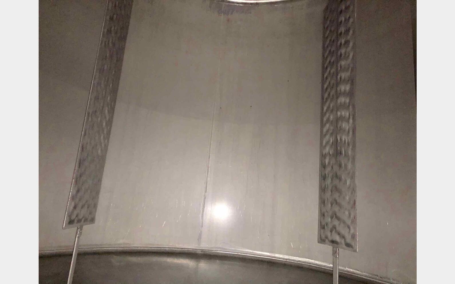 Cuve inox 304 - Avec drapeaux 100 HL (10 000 litres) ETA